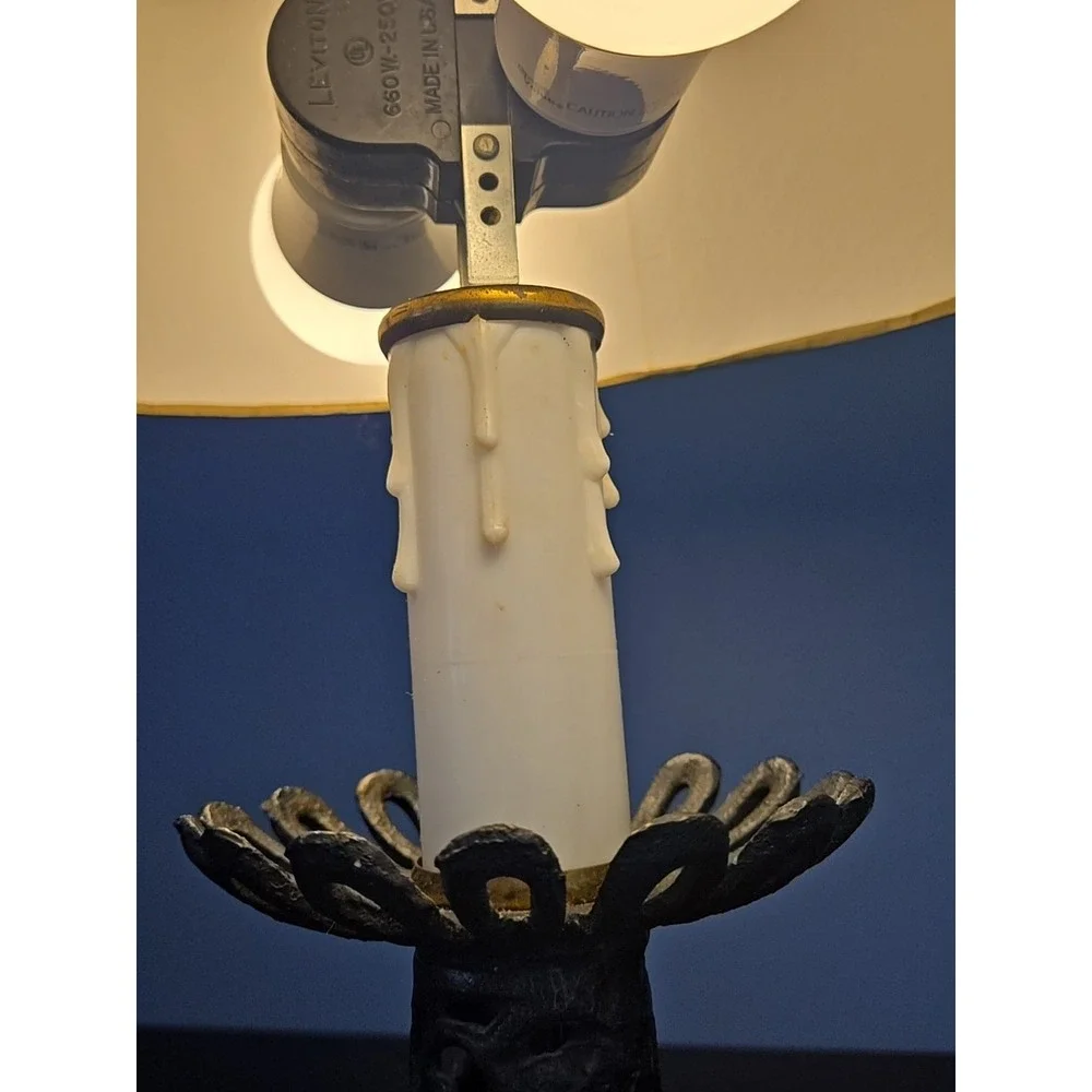 Vintage Leviton Cast Iron Metal table lamp‎ Dual Socket double light Lamp Black